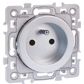 Enchufe cuadrado plateado 2P + T Enchufes y enchufes de alta calidad - Product Image 1