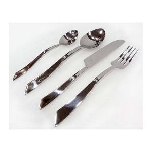 Ensemble de 4 couverts en acier inoxydable de haute qualité fabriqués à la main avec poignées formelles contemporaines argentées pour les fêtes - Product Image 1