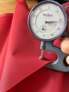 Tissu Oxford Dobby balistique N100DxN200D enduit PU 100% Nylon tissé torsadé Technique pour valise sac à bagages dans l'industrie - Product Image 3