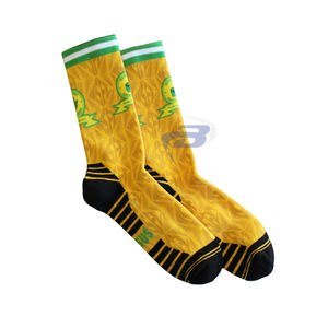 Chaussettes de football de style maillot Mamelodi Sundowns, chaussettes de sport imprimées en 3D, chaussettes de football personnalisées avec un design personnalisé - Product Image 1