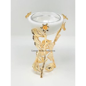 Brûleur enduit de poudre blanche en métal résistant et support de conception élégante plaqué or fournitures de parfum pour la maison et l'hôtel brûleur d'encens - Product Image 2