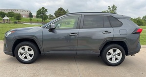 UTILISÉ LHD/RHD 2019 À YO TA RAV4 XLE FWD - Product Image 3