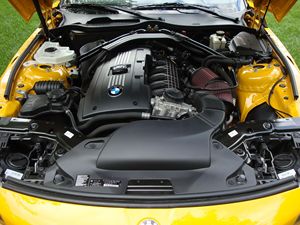 USED LHD/RHD 2011 B M W Z4 SDRIVE35IS - Product Image 3