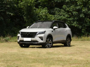 El Wuling Xingchen 2021 Equipado con un Motor 1.5T CVT Versión Xingyao es un SUV Compacto Lanzado por SAIC-GM-Wuling - Product Image 5