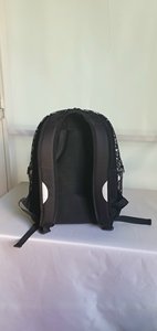 Sac à dos étudiant en matériau durable de qualité, type fabricant OEM, couleur noire avec motif camouflage, fabriqué au Vietnam - Product Image 4