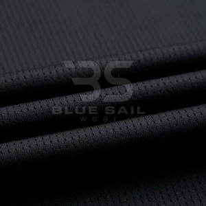 Uniformes de basket-ball sur mesure avec tissu à mailles en polyester de haute qualité pour équipes sportives Uniforme de basket-ball personnalisé - Product Image 6