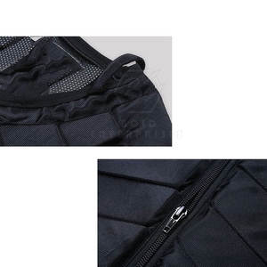 Chaleco protector para montar a caballo con malla transpirable y correas seguras Chaleco de seguridad para montar a caballo con cintura ajustable - Product Image 4