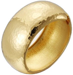 Magnifique rond de serviette en métal martelé doré pour un repas rustique, un banquet de mariage et une décoration de maison festive - Product Image 4