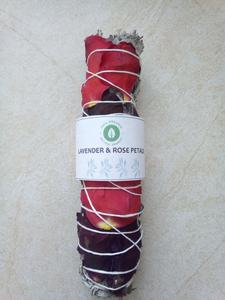 Vente en gros de bâtonnets de sauge de 6 pouces avec pétales de bois d'agar encens parfum de bois de santal pour le nettoyage spirituel - Product Image 3