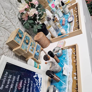 Bandeja de Almacenamiento Decorativa para el Hogar con Diseño Único de Paisaje Marino de Bambú, Asas Exclusivas, Acabado Pulido, Apta para Lavavajillas, Regalo para el Día de la Madre - Product Image 1