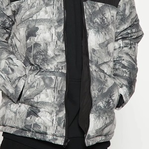 Services OEM Vente en gros Veste matelassée personnalisée avec logo imprimé pour hommes Vêtements d'hiver Multi-poches Veste matelassée par sublimation - Product Image 3