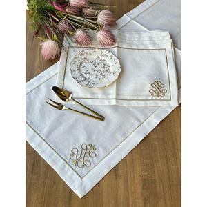 Set di tovagliette e Runner incise in oro 7 pezzi - Product Image 1