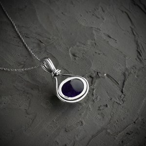 Élégant collier pendentif améthyste fait à la main en argent Sterling Boho Chic bijoux en pierres précieuses pour les femmes - Product Image 2