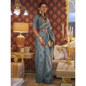 Precioso Sari de Seda Tejida Azul Verde Azulado con Blusa para Bodas - Product Image 3