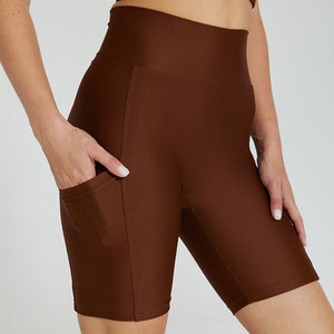 Pantalones cortos deportivos con bolsillo Conjuntos de ropa deportiva sostenible Entrenamiento Fitness Wear Conjuntos de yoga para mujeres - Product Image 1