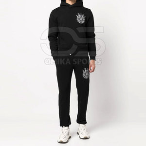 Ensemble de survêtements tendance en strass pour hommes avec détails en diamant brillant Survêtement en strass pour hommes à la mode - Product Image 1