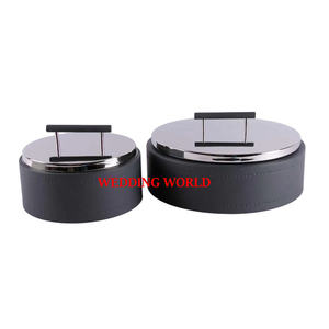 Ensemble de deux chauffe-plats en métal de qualité supérieure, finition cuir, fabrication artisanale, best-seller, design luxueux - Product Image 6