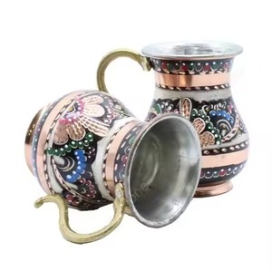 Tasse en argent exclusive avec poignée conçue pour les maisons de luxe Bars élégants et collections de verres élégants - Product Image 5