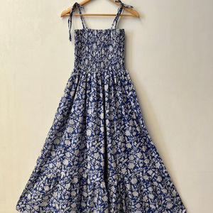 Designer à la mode imprimé fleuri impression élastique pas cher femmes chic à la mode Maxi robes décontracté longues robes à des articles en gros - Product Image 1