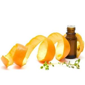Huile essentielle de peau de mandarine pressée à froid du Vietnam – Arôme naturel d'agrumes & Approvisionnement en gros pour l'exportation - Product Image 4