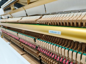 Yamahas U3H White Upright <b>Piano</b> Imported High Quality Professional Second Hand <b>Piano</b> Clear Tone Solid Feel U3 88keys - Product Image 4