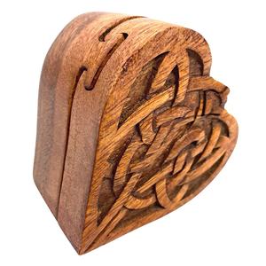Boîte de rangement pour bijoux en bois en forme de cœur, fabriquée à la main, en bois massif naturel, organisateur de bibelots pour bagues, boucles d'oreilles, cadeau - Product Image 2