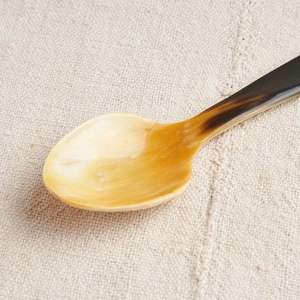 Couverts de style animal uniques faits à la main cuillère en corne de buffle de boeuf naturel poli Design unique pour déco de table de restaurant - Product Image 4