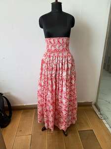 Vestido largo rosa con estampado de algodón 100% para mujer, estilo informal sin cuello hecho a mano con flores rosas bordadas para la temporada de primavera - Product Image 2