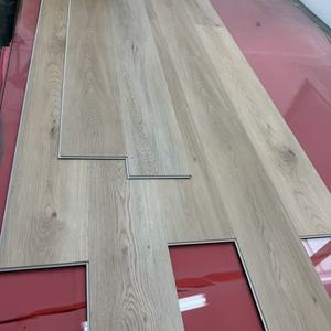 Pisos de vinilo de lujo SPC, tablas de piso híbridas LVP de buena calidad y resistentes. - Product Image 2