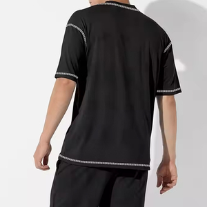 Chándal de algodón 100% de alta calidad personalizado parche bordado de gran tamaño conjuntos de 2 piezas Conjunto de camiseta y pantalones cortos para hombre - Product Image 2
