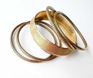 Brazaletes de moda de diseñador de lujo para mujer, joyería chapada en oro de boda árabe india y africana de Oriente Medio de fabricantes - Product Image 1