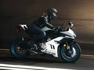 Nouvelle moto Naked 450NK 2026 en vente (ventes annuelles) - Product Image 4