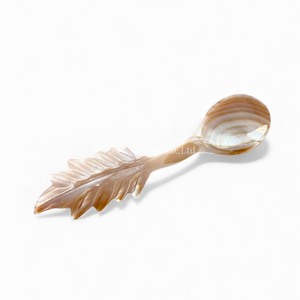 Cuchara Artesanal de Nácar para Servir Caviar de Lujo, Yogur, Postre y Presentación de Mesa, de Vietnam - Product Image 1