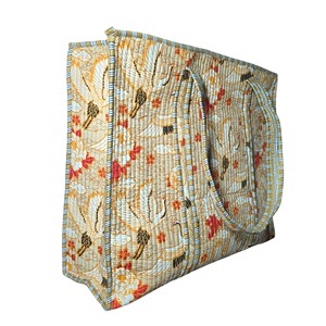 Grand sac fourre-tout à bandoulière écologique fait à la main avec fermeture éclair pour femmes, imprimé à la main traditionnel, 100% coton matelassé - Product Image 2