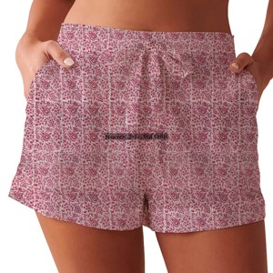Shorts pour femmes, imprimé floral en blocs, coupe décontractée, coton, imprimé à la main, shorts d'été pour femmes, shorts imprimés en blocs pour femmes, été - Product Image 1