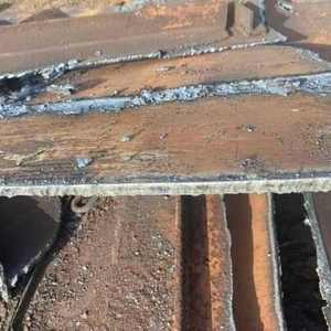 Rails de chemin de fer d'occasion de qualité supérieure R50 R60 R65 Réutilisables Déchets HMS 1 Acier pour la construction et l'exploitation minière pour la fusion - Product Image 2