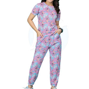 Conjunto de chándal informal de 2 piezas para mujer de calidad superior fabricado en fábrica - Product Image 1