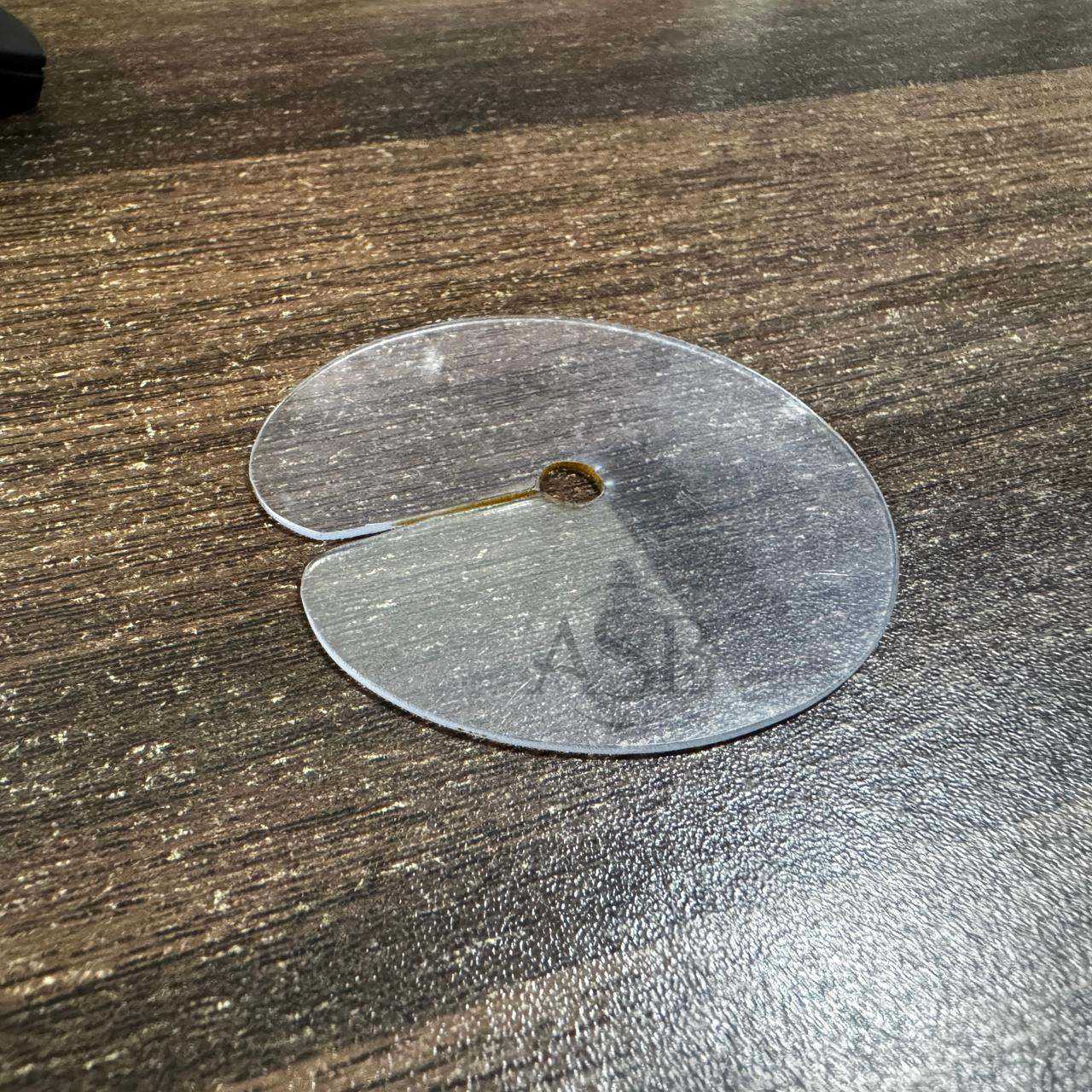 โปร่งใส