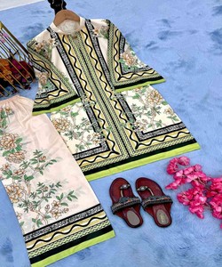 FANCY GEORGETTE BRODERIE SÉQUENCE TRAVAIL HAUT BAS AVEC DUPATTA FESTIVE WEAR PRIX DE GROS VÊTEMENT ETHNIQUE - Product Image 5