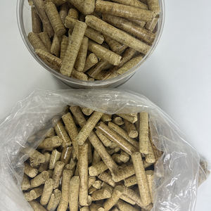 Granulés de bois européens de qualité, briquettes de bois, copeaux de bois et bois de chauffage - Product Image 2