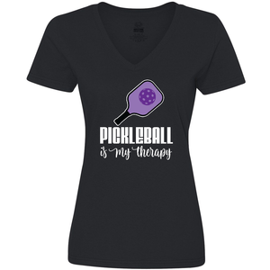 Pickleball เป็นการบำบัดของฉันเสื้อยืดคอวีของผู้หญิงที่ตลกเกมบอล - Product Image 4