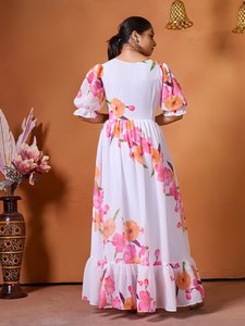 Robe moderne blanche imprimée en georgette cousue pour le code de style de fête White Crush - Product Image 6
