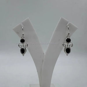 Boucles d'oreilles en argent 92.5 Style de charme minimaliste plaqué or et léger élégant pour la fête de mariage ou le cadeau - Product Image 1