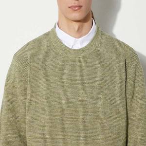 Pull-over en tricot 100% coton pour hommes Automne Hiver Pull-over à col rond surdimensionné avec logo brodé Matériau respirant et en mohair - Product Image 4