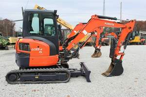 Miniexcavadora Kubota KX030-4, Modelo Komatsu 2022, Proveedor Directo a Precio Accesible, Lista para Enviar, Componentes Principales en Stock - Product Image 4