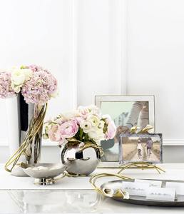 Bandeja de Servicio de Alimentos de Metal Hecha a Mano de Alta Calidad para Salón, Cafetería y Uso Doméstico, Apta para Lavavajillas y Microondas, con Diseño Moderno - Product Image 6