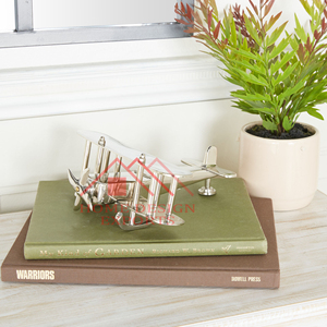 Sculpture d'avion abstraite de table pour salon, décoration de la maison, sculpture moderne et élégante pour bureau - Product Image 6