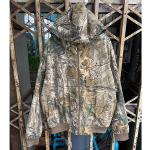 เสื้อมีฮู้ดลายใบเมเปิ้ลแบบรูดซิปสำหรับผู้ชายเสื้อมีฮู้ดลายใบเมเปิ้ลพิมพ์ซับลิเมชันแบบกำหนดเองพิมพ์ลายต้นไม้จริงลายพรางสำหรับผู้ชาย - Product Image 5