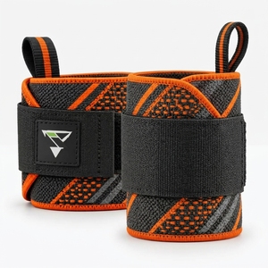 Muñequeras hechas con tela elástica suave, construcción resistente, correa ajustable y ajuste seguro para levantamiento de pesas y crossfit. - Product Image 4