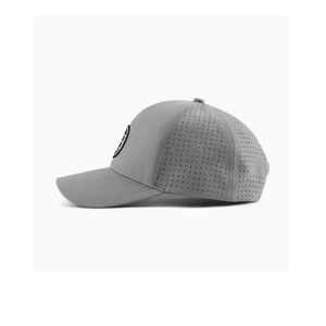 หมวกกอล์ฟกันน้ำพิมพ์โลโก้ตามสั่ง หมวกแก๊ป 6 แผงแบบ Snapback ตัดด้วยเลเซอร์ ระบายอากาศได้ดี พร้อมแผ่นปะทอ - Product Image 2